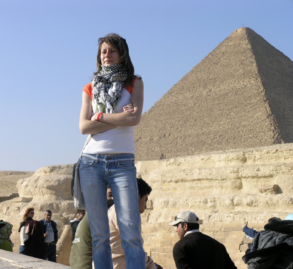 Pyramids of Giza 34